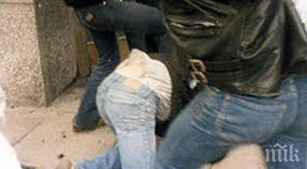 трима пребиха благоевградчанин взеха 1180 пратиха болница