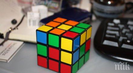 годишен нареди кубчето рубик секунди