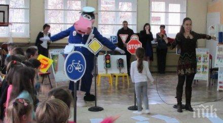 депутат герб игри лесно учим децата спазват правилата пътя