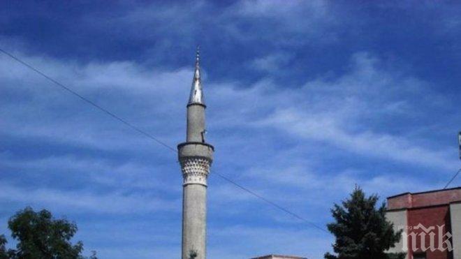 Три са законните джамии, действащи на територията на Атина 
