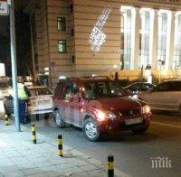 Тежък инцидент в Пловдив! Джип помете двама пешеходци 