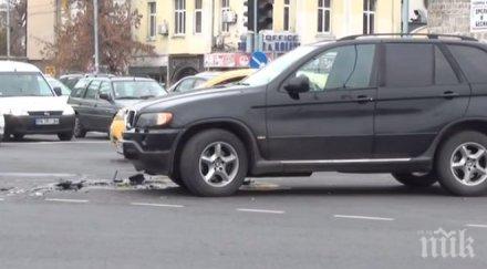 вижте последствията катастрофата задръсти центъра пловдив случи тузарския джип бмв видео
