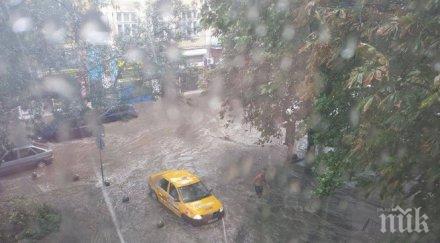 първо пик жесток порой удари бургас