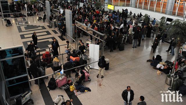 DHL отрекоха информацията за откриването на експлозиви на летището в Кайро
