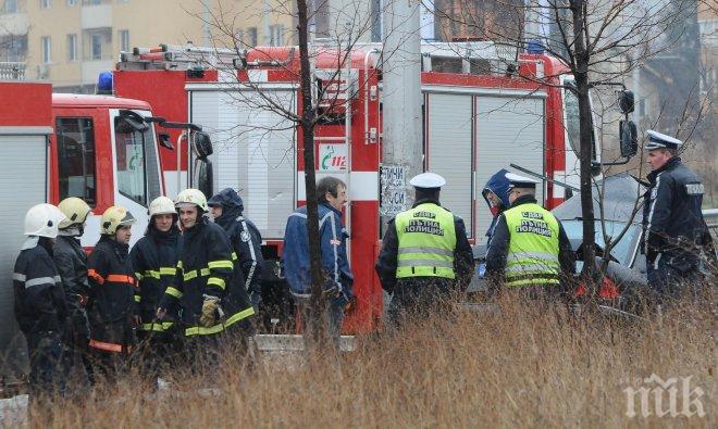 Горя склад за дървени материали в Овча купел