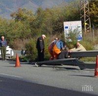 Луда гонка в Бургас! Мерцедес кацна върху мантинела