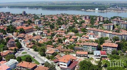 кметът свищов бюджетът изключително натоварен