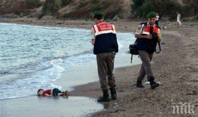 Семейството на удавилото се сирийско момче Айлян е в Канада