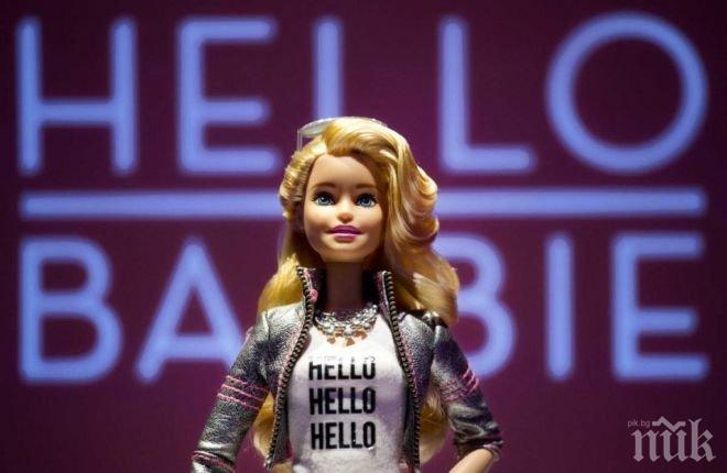 Новата по-високотехнологична кукла Барби е твърде бъбрива
