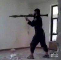 Ексклузивно! Терорист се самовзриви, а камера го засне ( видео 18+)