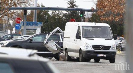 противоречива информация летище софия взривно устройство белгийския бус обновена снимки