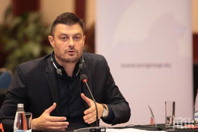 Бареков: България за пореден път показа липса на характер и воля да защити собствения си интерес в Европа