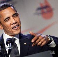 Обама запали коледната елха в Белия дом