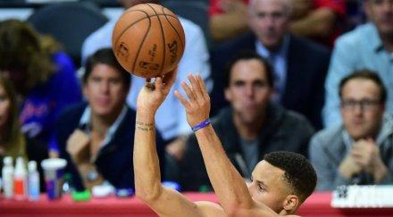 уориърс продължи рекордната серия