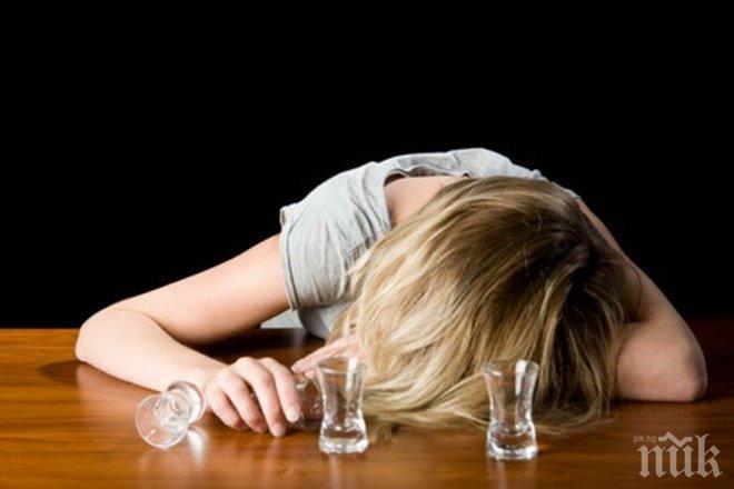 Пияна жена налита да бие майка си и децата си