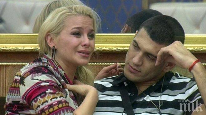 ЕКСКЛУЗИВНО! Деси Слава и Зарко заснели любовното си преживяване на „Шипка“! Там за първи път правили секс! (снимка)