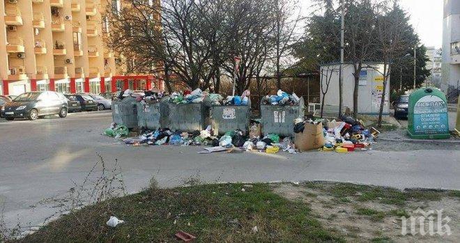 Варна се вмириса, кофите преливат с боклуци