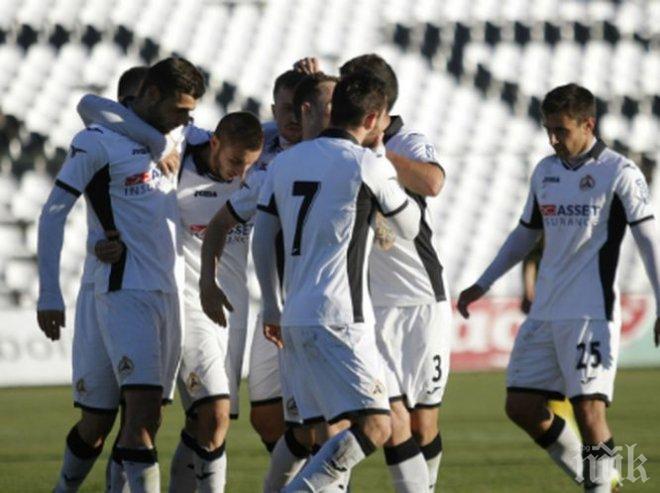 Славия с класика над Локомотив (Пловдив), французи бележат за белите