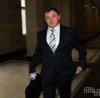 ЕКСКЛУЗИВНО! Алексей Петров разкри, че е имал отношения със стрелеца от 