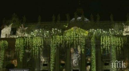 уникално светлинно шоу ватикана