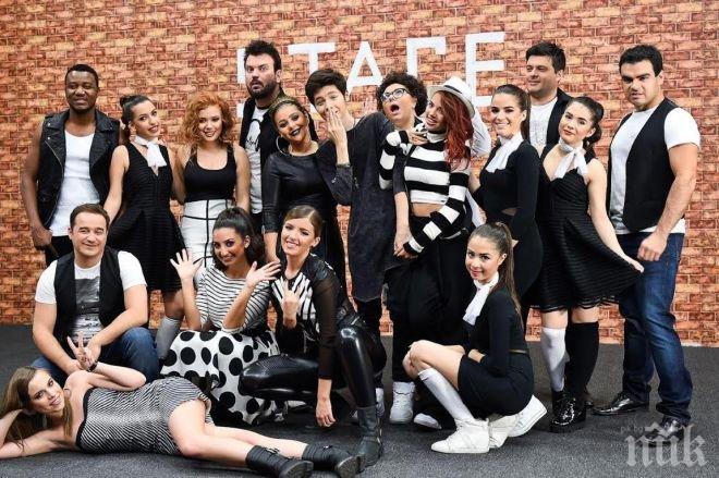 ЕКСКЛУЗВНО! Талантите в Х фактор разплакаха Саня и Люси, вижте как