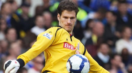 манчестър юнайтед привлича вратаря асмир бегович