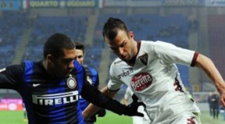 интер пропусна настигне ювентус домакинска издънка