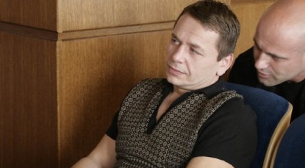 разпитват демби стрелбата баретата