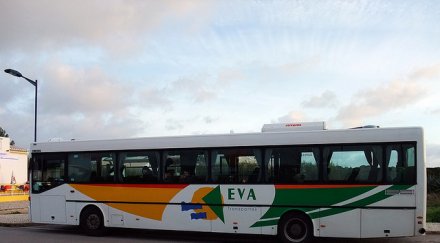 живота взе автобусна катастрофа португалия