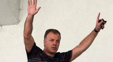 наско сираков нападна илиан скаутите левски