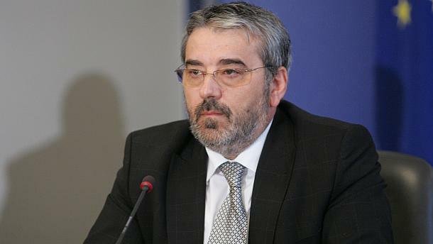 Червенкондев или Главчев сменят Семерджиев в ДКЕВР