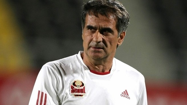 Треньорите на Трабзонспор и Бурсаспор хвърлиха оставки