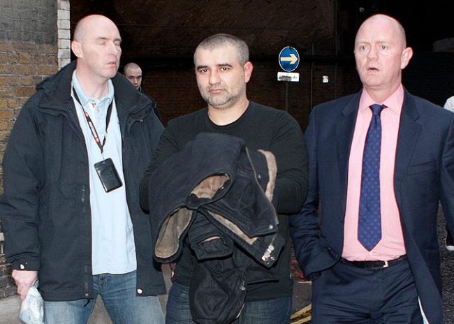 Тишо Боксьора на разпит след стрелбата срещу Баретата