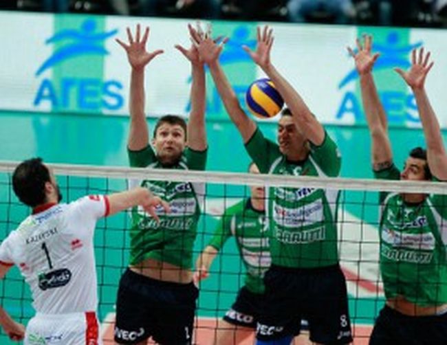 Цецо Соколов победи Казийски в дербито на Италия