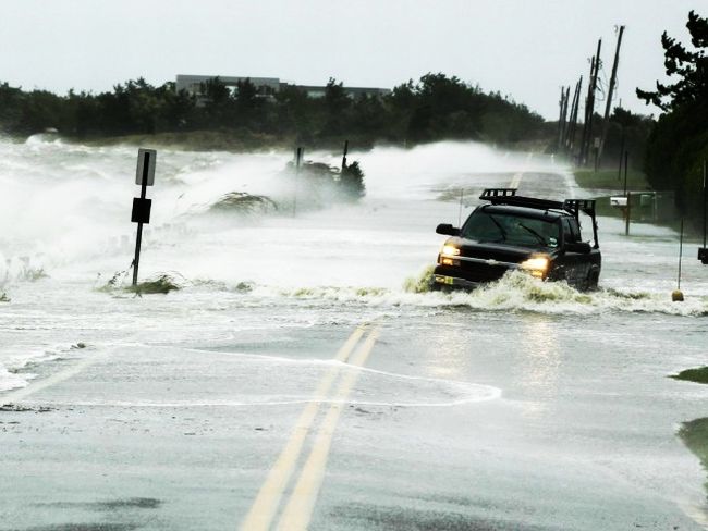 САЩ отпускат $50.5 млрд. помощи заради бурята Санди 