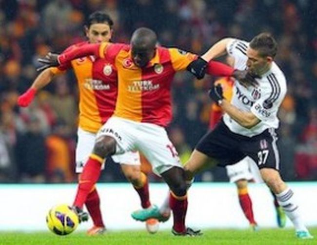 Галатасарай взе дербито с Бешикташ