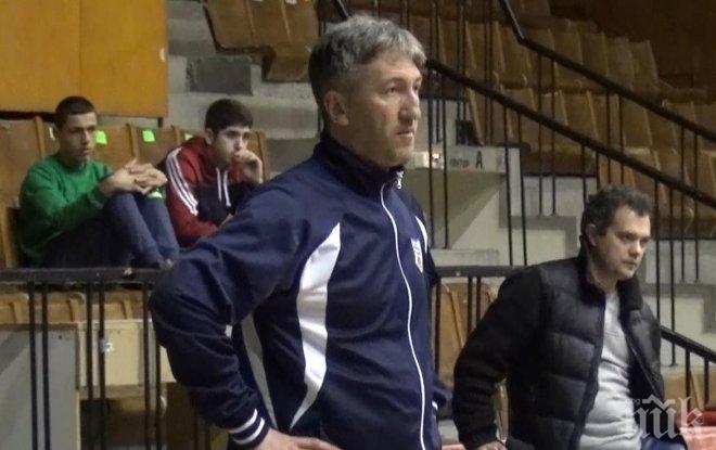 Индианеца начело на Ямбол