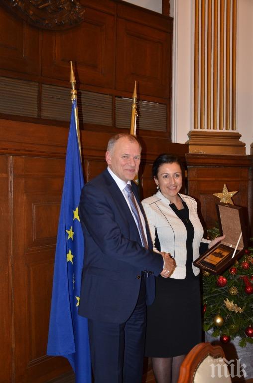 Танева се срещна с европейския комисар за здравеопазване и безопасност на храните д-р Витянис Андрюкайтис