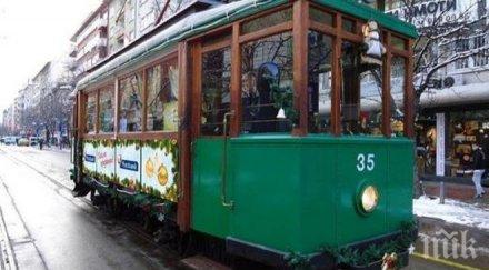 коледа движи ретро трамвай столицата