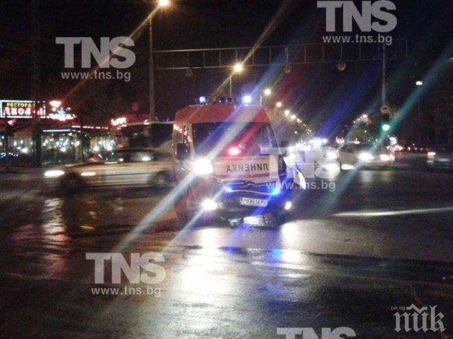 Поредна жестока катастрофа в Пловдив: Камион помете линейка