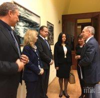 Павлова ще черпи опит от Унгария за тол системата им