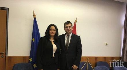 министър павлова срещна унгарския колега миклош шестак