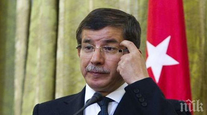 Анкара: Давутоглу ще обсъди в София проблемите с миграцията