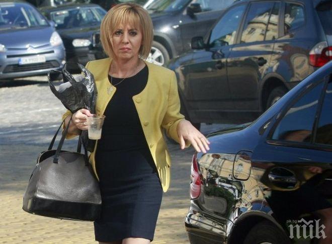 Манолова: Властта да каже кои пътища ще ремонтира с парите от новите винетки