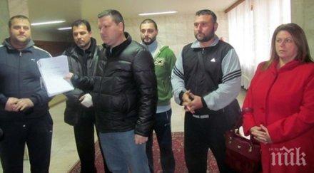 2000 жители дивдядово против строежа джамия квартала