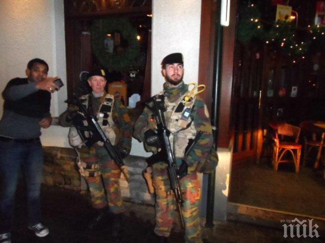 ЕКСКЛУЗИВНО в ПИК! Паниката от тероризъм в Брюксел отмина. Бронетранспортьори и въоръжени до зъби военни обикалят града, но хората се готвят за Коледа (снимки)