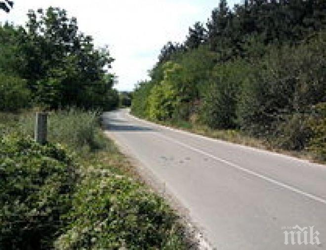 Зарязаха село без път до нивите
