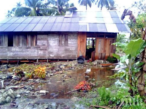 Трима души са загинали, един е изчезнал при свличане в Индонезия