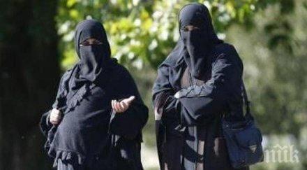 мохамед халаф жени стават част заради маргинализация отчуждение