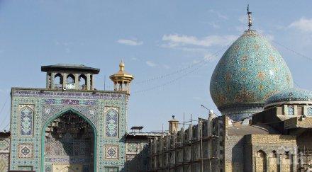 мръсният въздух затвори всички училища техеран